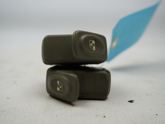 COMMANDE LEVE-GLACE PORTE AVG