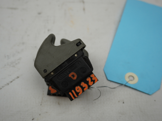 COMMANDE LEVE-GLACE PORTE AVG