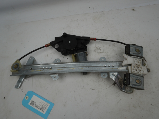 MECANISME+MOTEUR LEVE-GLACE AVD