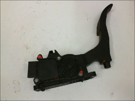 POTENTIOMETRE ACCELERATEUR