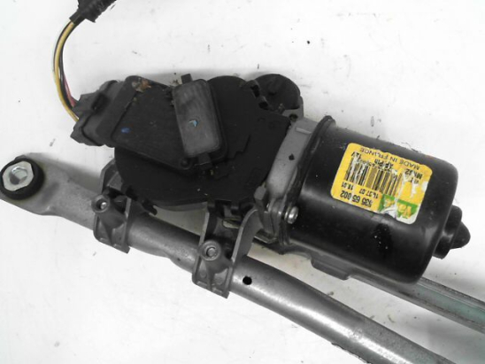 MECANISME ESSUIE-GLACE AV