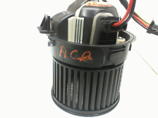 VENTILATEUR DE CHAUFFAGE