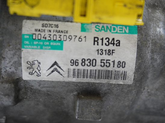 COMPRESSEUR AIR CONDITIONNE