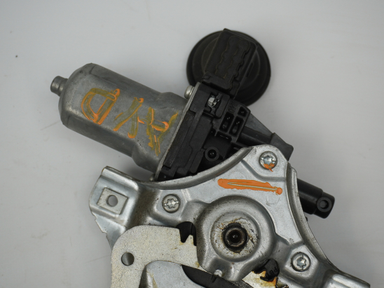 MECANISME+MOTEUR LEVE-GLACE AVD