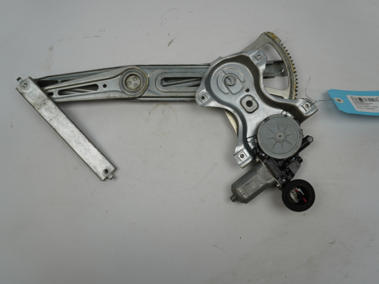 MECANISME+MOTEUR LEVE-GLACE AVD