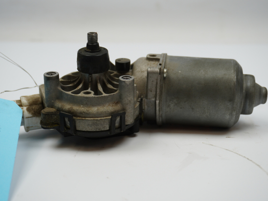 MOTEUR ESSUIE-GLACE AV