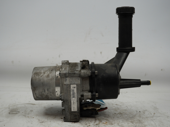 POMPE DIRECTION ASSISTEE