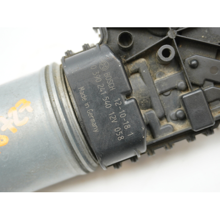 MOTEUR ESSUIE-GLACE AV