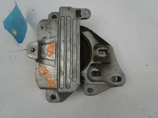 SUPPORT BOITE DE VITESSE