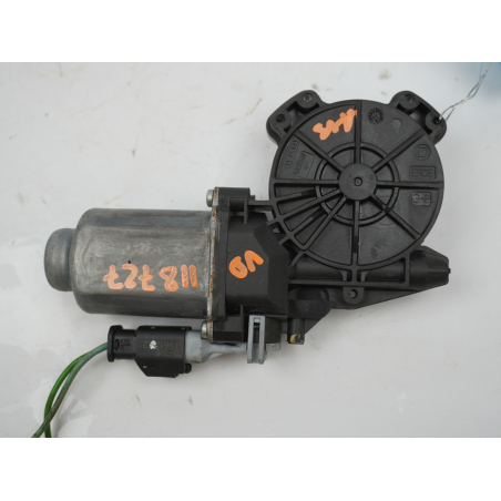 MOTEUR LEVE-VITRE AVD