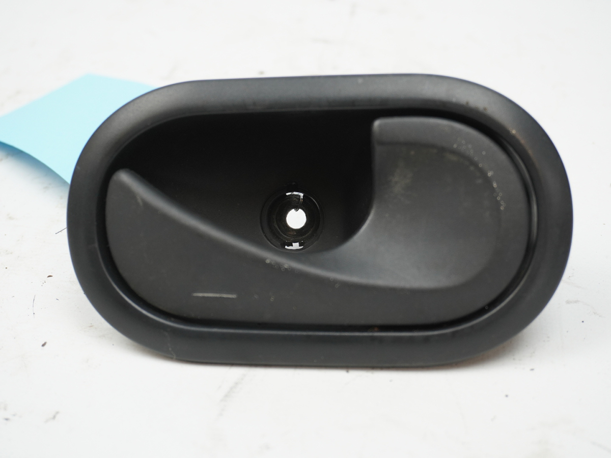 POIGNEE INT PORTE AVD