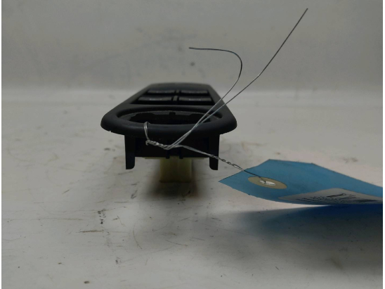 COMMANDE LEVE-GLACE PORTE AVG