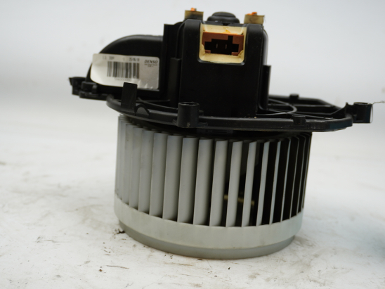 VENTILATEUR DE CHAUFFAGE