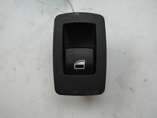 COMMANDE LEVE-GLACE PORTE ARD