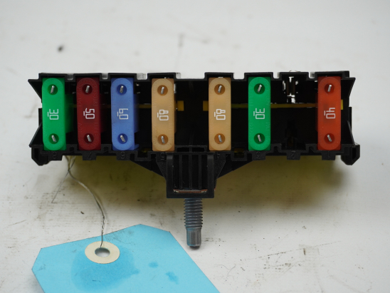 Platine fusible av occasion PEUGEOT PARTNER II Phase 3 - 1.6 BlueHDI 100ch