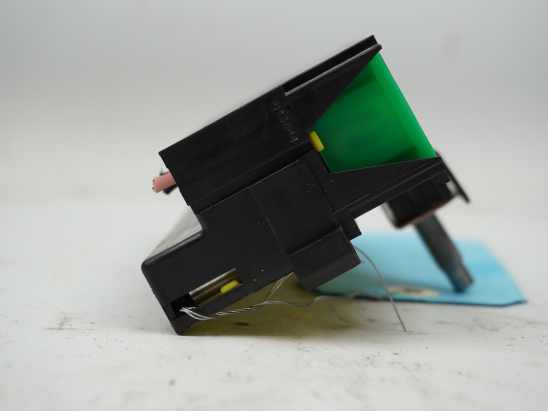 Platine fusible av occasion PEUGEOT PARTNER II Phase 3 - 1.6 BlueHDI 100ch