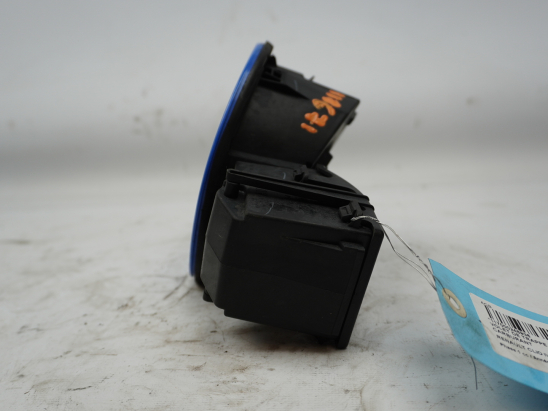 VOLET DE TRAPPE CARBURANT