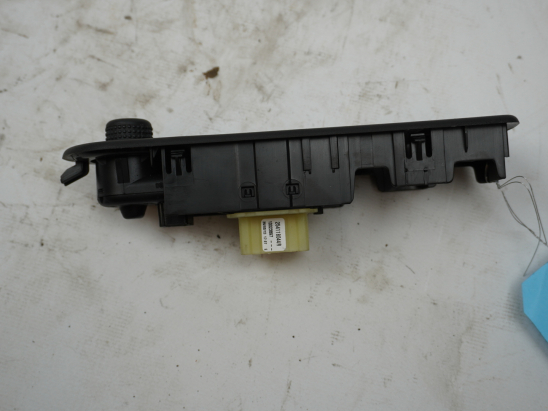 COMMANDE LEVE-GLACE PORTE AVG