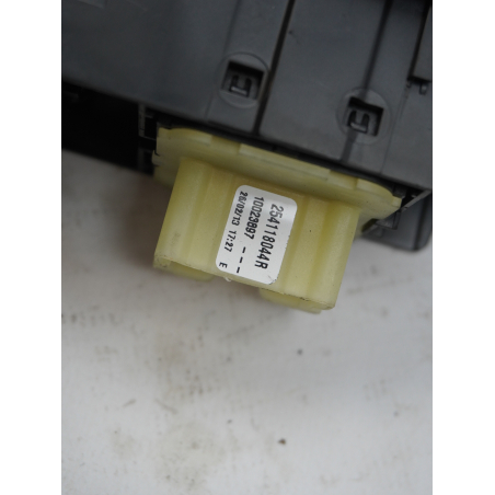 COMMANDE LEVE-GLACE PORTE AVG