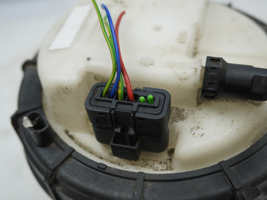 POMPE CARBURANT IMMERGEE