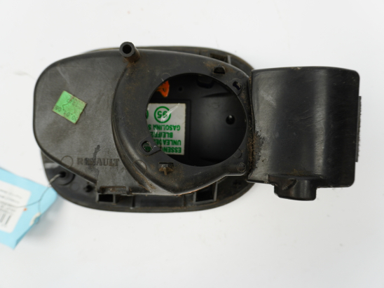 VOLET DE TRAPPE CARBURANT