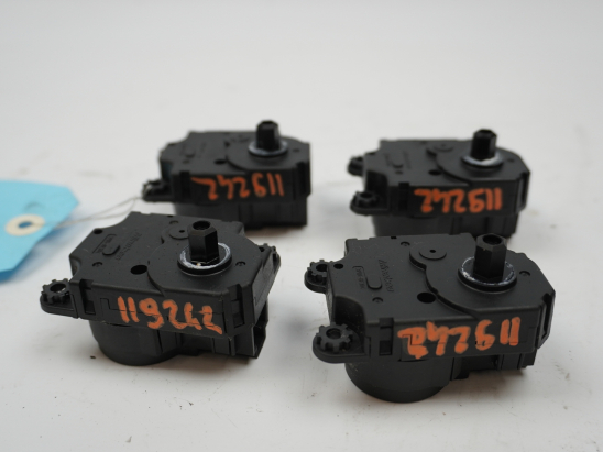 MOTEUR VOLET DE CHAUFFAGE