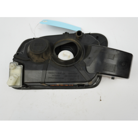 VOLET DE TRAPPE CARBURANT