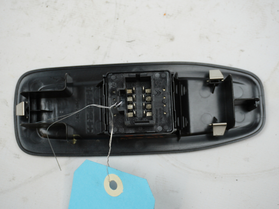 COMMANDE LEVE-GLACE PORTE AVG