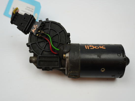 MOTEUR ESSUIE-GLACE AV