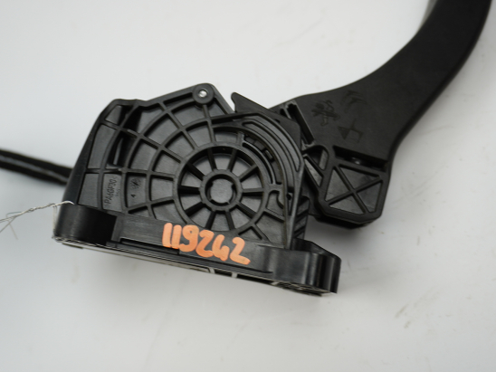 POTENTIOMETRE ACCELERATEUR