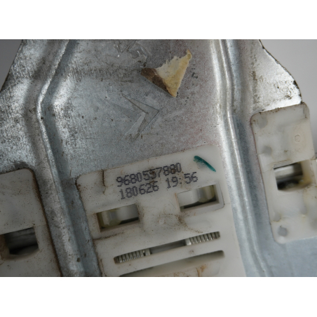 MECANISME+MOTEUR LEVE-GLACE AVD