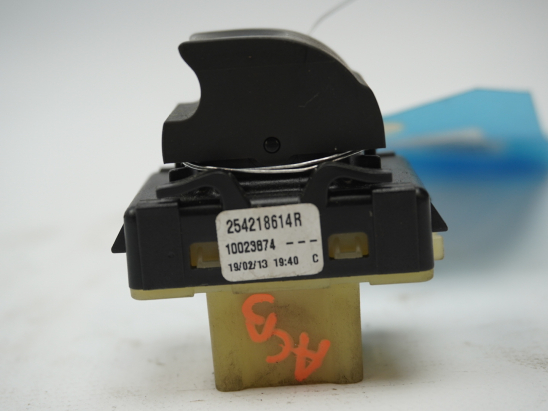 COMMANDE LEVE-GLACE PORTE AVD