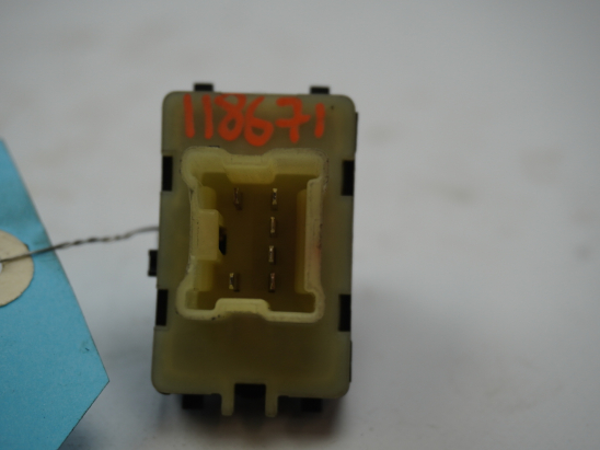 COMMANDE LEVE-GLACE PORTE AVD