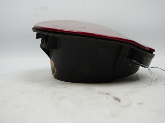 VOLET DE TRAPPE CARBURANT