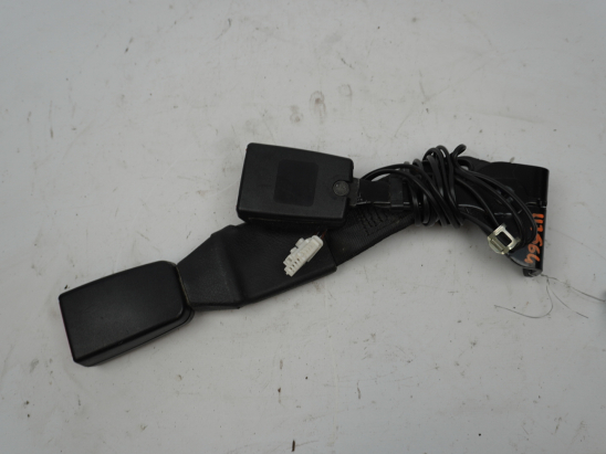 Ancrage ceinture arrière droit occasion PEUGEOT 3008 I Phase 1 - 1.6 HDI 112ch