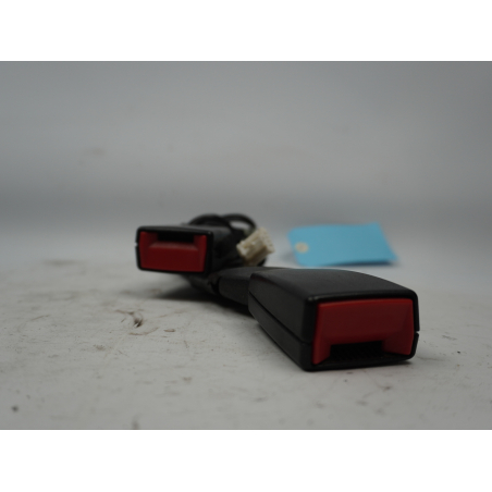 Ancrage ceinture arrière droit occasion PEUGEOT 3008 I Phase 1 - 1.6 HDI 112ch