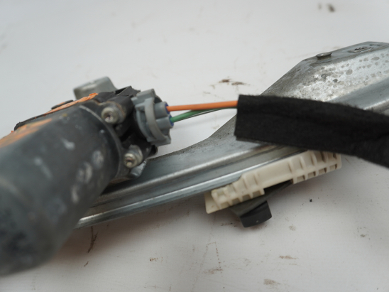 MECANISME+MOTEUR LEVE-GLACE ARG