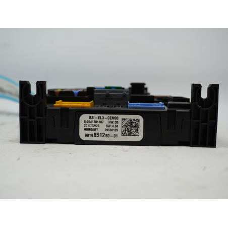 BSI (PLATINE FUSIBLE HABITACLE)