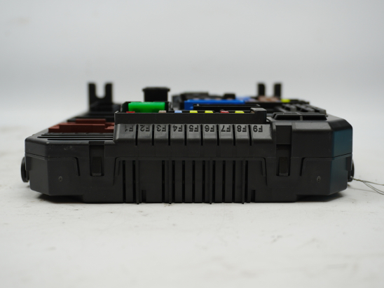 BSI (PLATINE FUSIBLE HABITACLE)