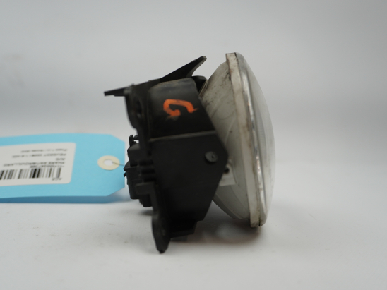 PHARE ANTIBROUILLARD AVG