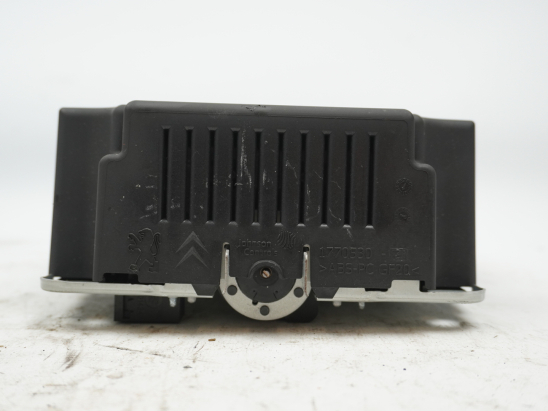 AFFICHEUR TETE HAUTE