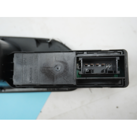 COMMANDE LEVE-GLACE PORTE ARD