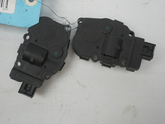 MOTEUR VOLET DE CHAUFFAGE