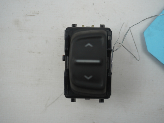 COMMANDE LEVE-GLACE PORTE AVD