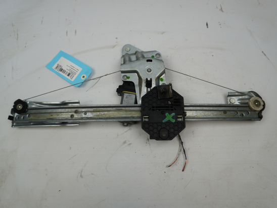 MECANISME+MOTEUR LEVE-GLACE AVD