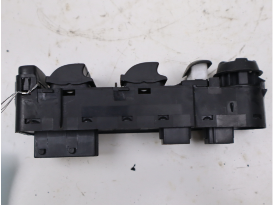 COMMANDE LEVE-GLACE PORTE AVG