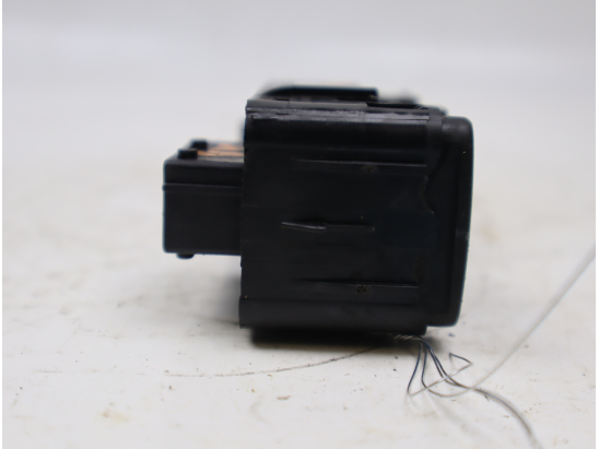 COMMANDE LEVE-GLACE PORTE AVG