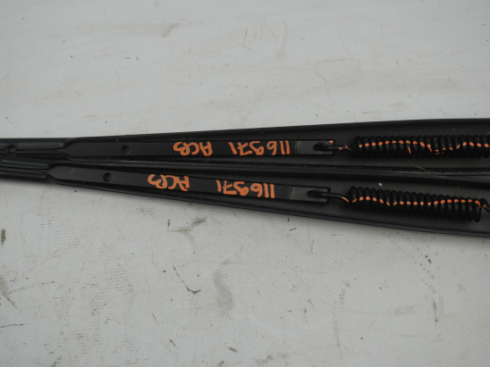 BRAS ESSUIE-GLACE AV