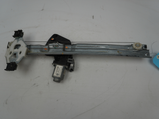 MECANISME+MOTEUR LEVE-GLACE AVG