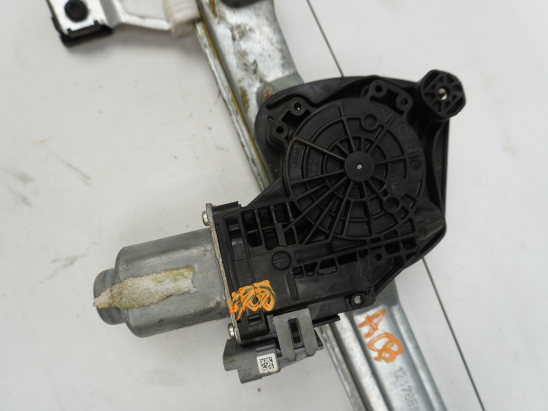 MECANISME+MOTEUR LEVE-GLACE AVD